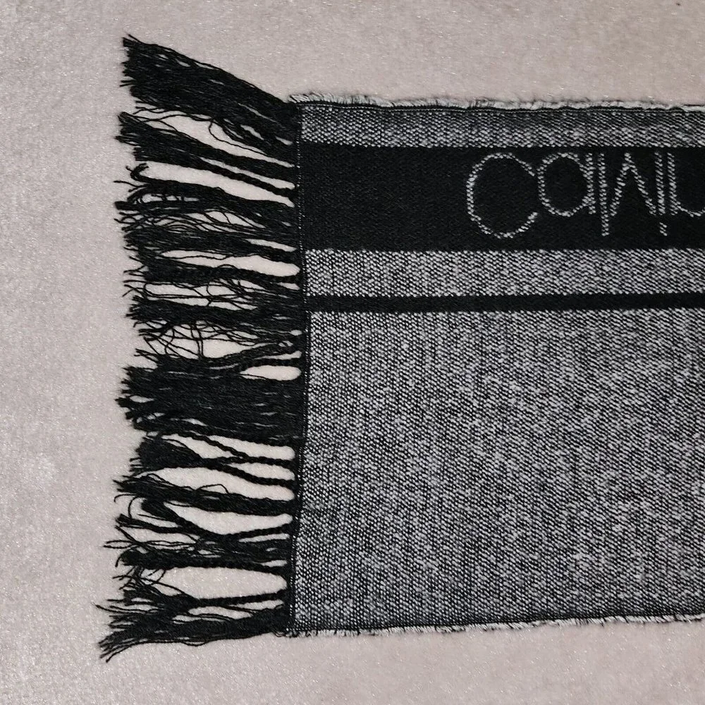 Calvin Klein Scarf Black White Design Spellout Soft Fringe READ